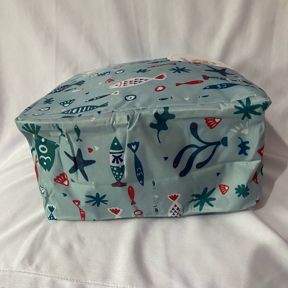 Make up travelling pouch( single piece ) - Picture 2 of 16